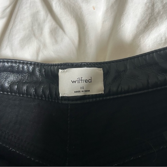 Wilfred US00 Melina Black Faux-Leather Pants - Picture 3 of 9